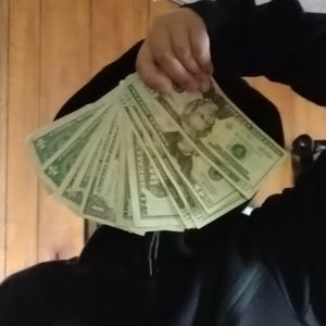 Meet your Posher, Annave